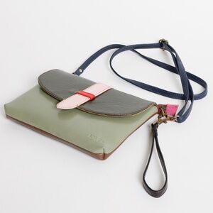 NWOT SOKURA Handmade Leather Unique Sage/Dark Green Convertible Saddlebag